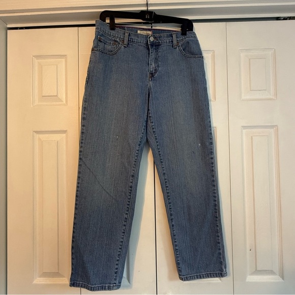 Levi's Jeans 550’s Relaxed Tapered Leg Medium Wash - Picture 1 of 10